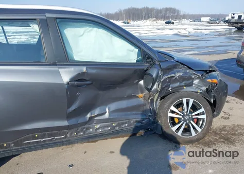 2019 Nissan Kicks Sv z USA, uszkodzony, nr VIN 3N1CP5CU3KL483304